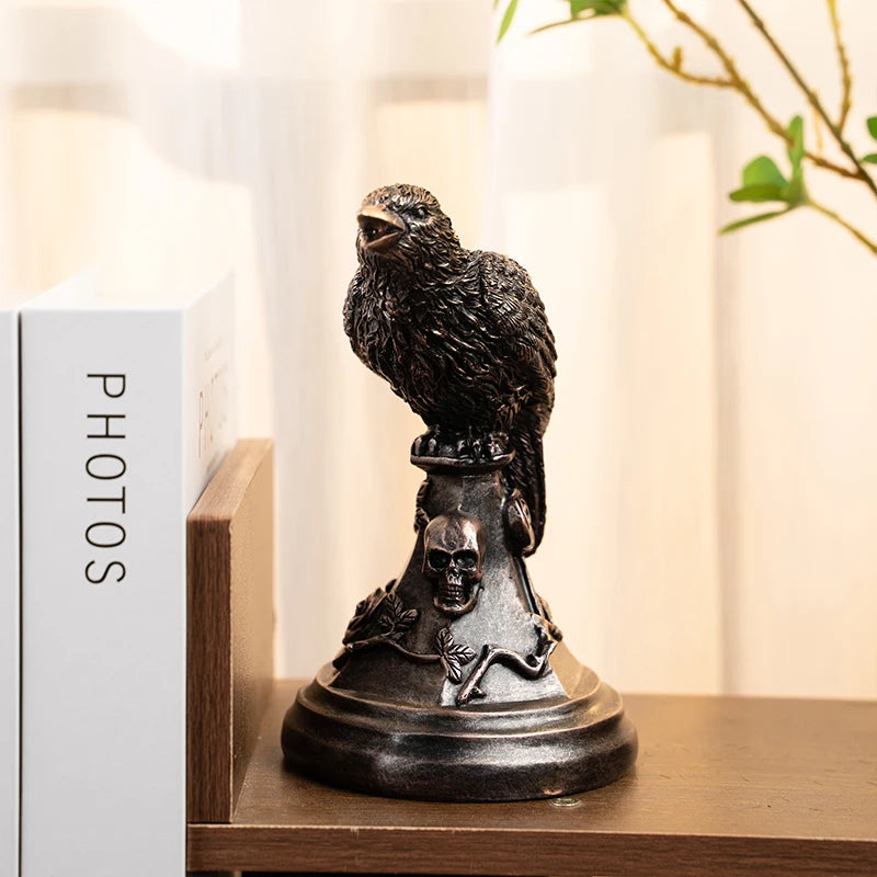 Retro Gothic Animal Candle Holder - Black Owl/Bat/Wolf/Crow/Cat